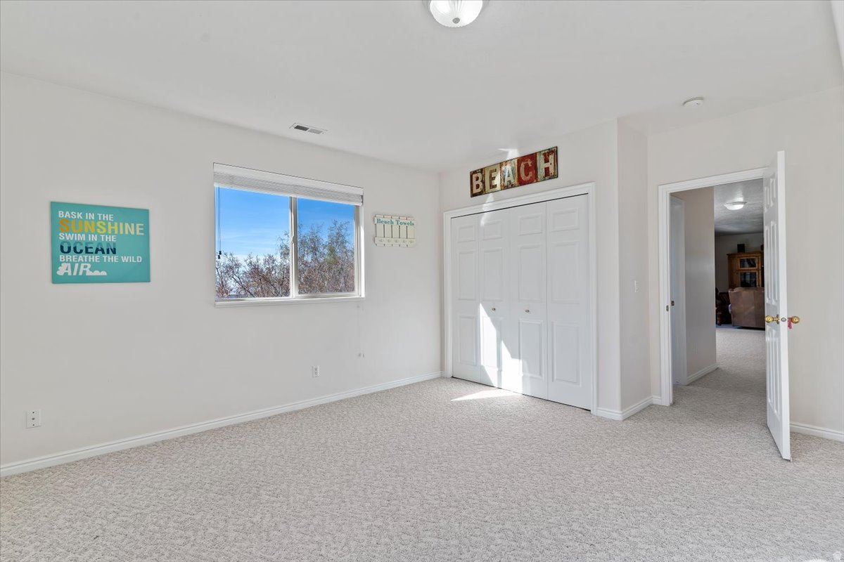 WILLOW SPRINGS - Residential