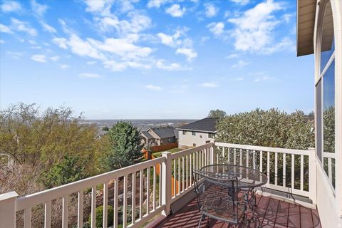 Tiny photo for 523 E 3600 N, North Ogden, UT 84414 (MLS # 2146354)