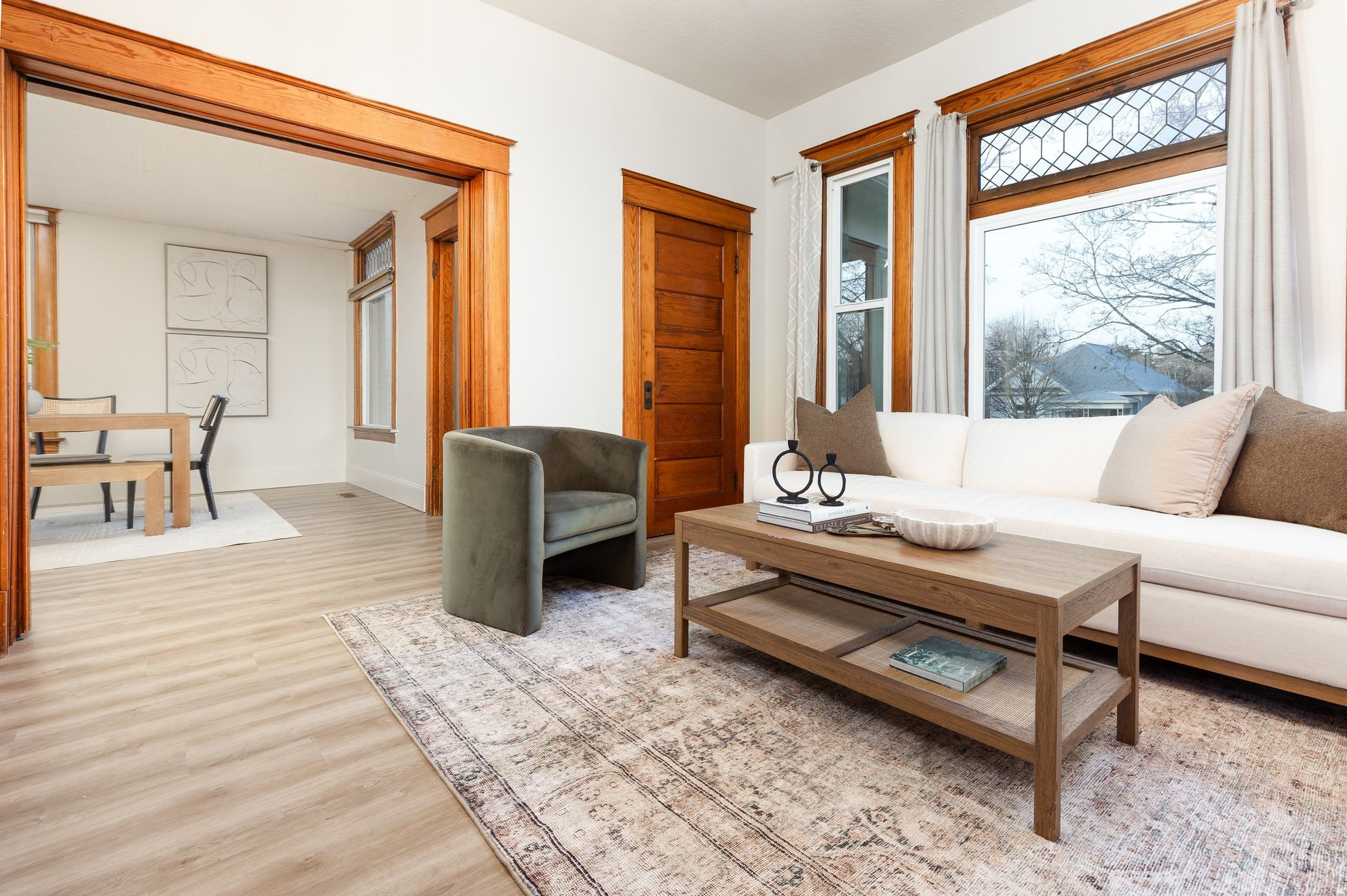 HAMPTONS - Residential