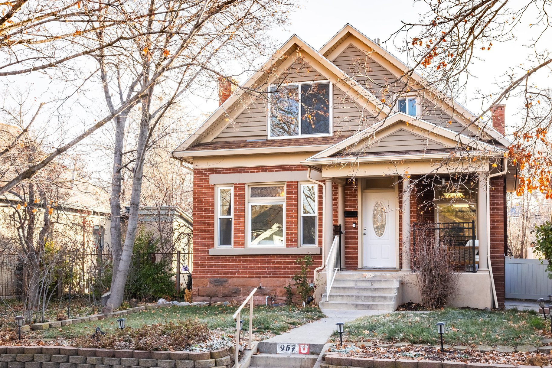 HAMPTONS - Residential