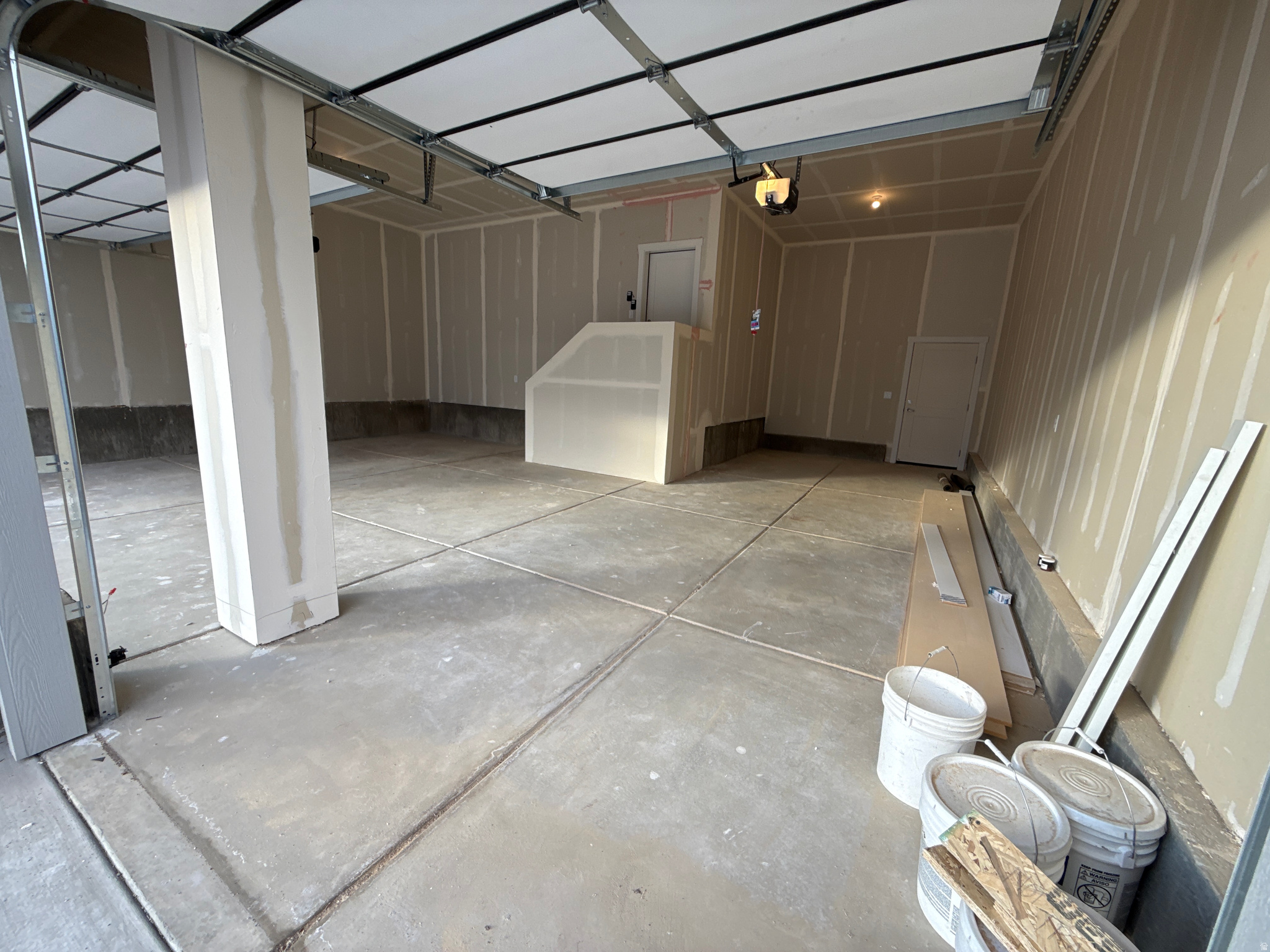 RIVERWOOD - Residential