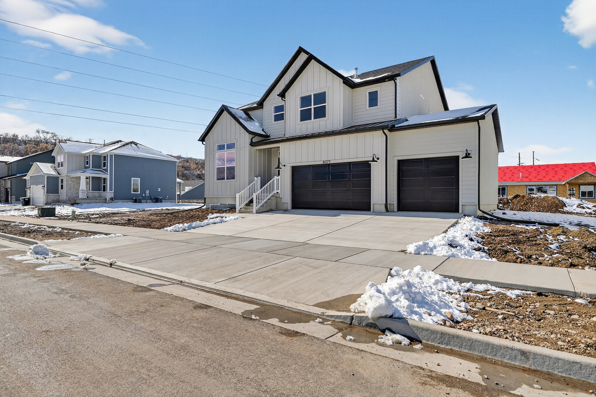 RIVERWOOD - Residential