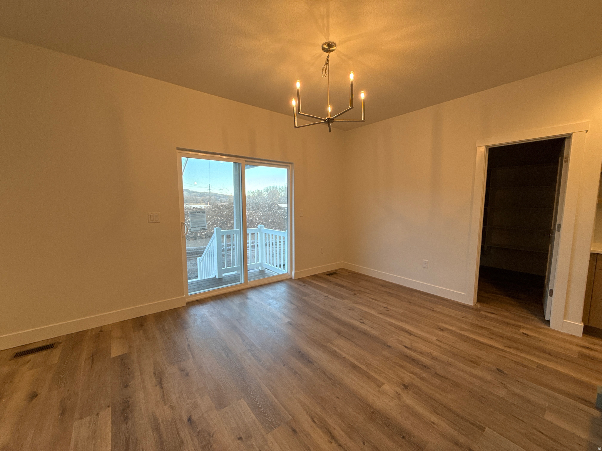 RIVERWOOD - Residential