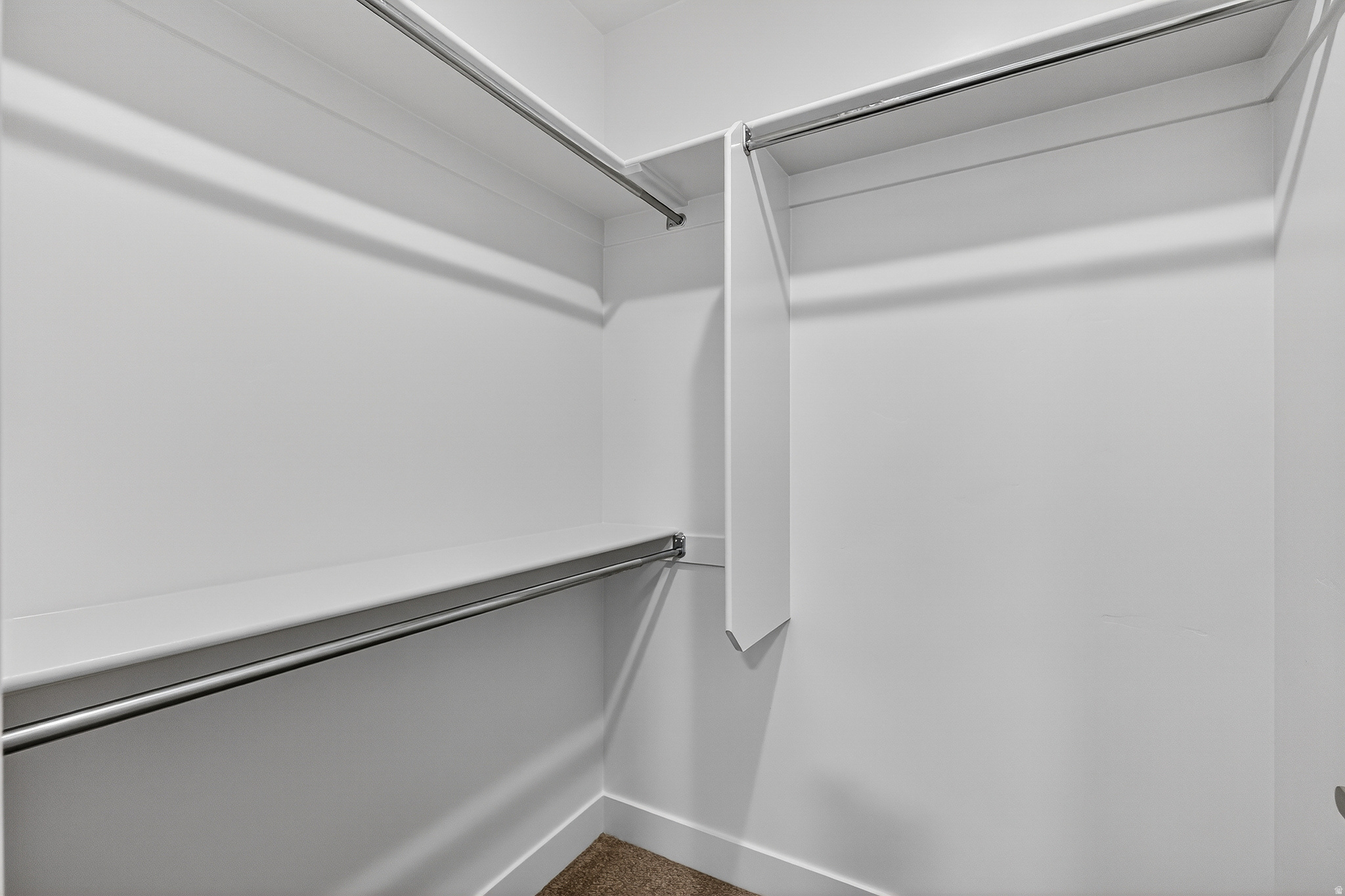 RIVERWOOD - Residential