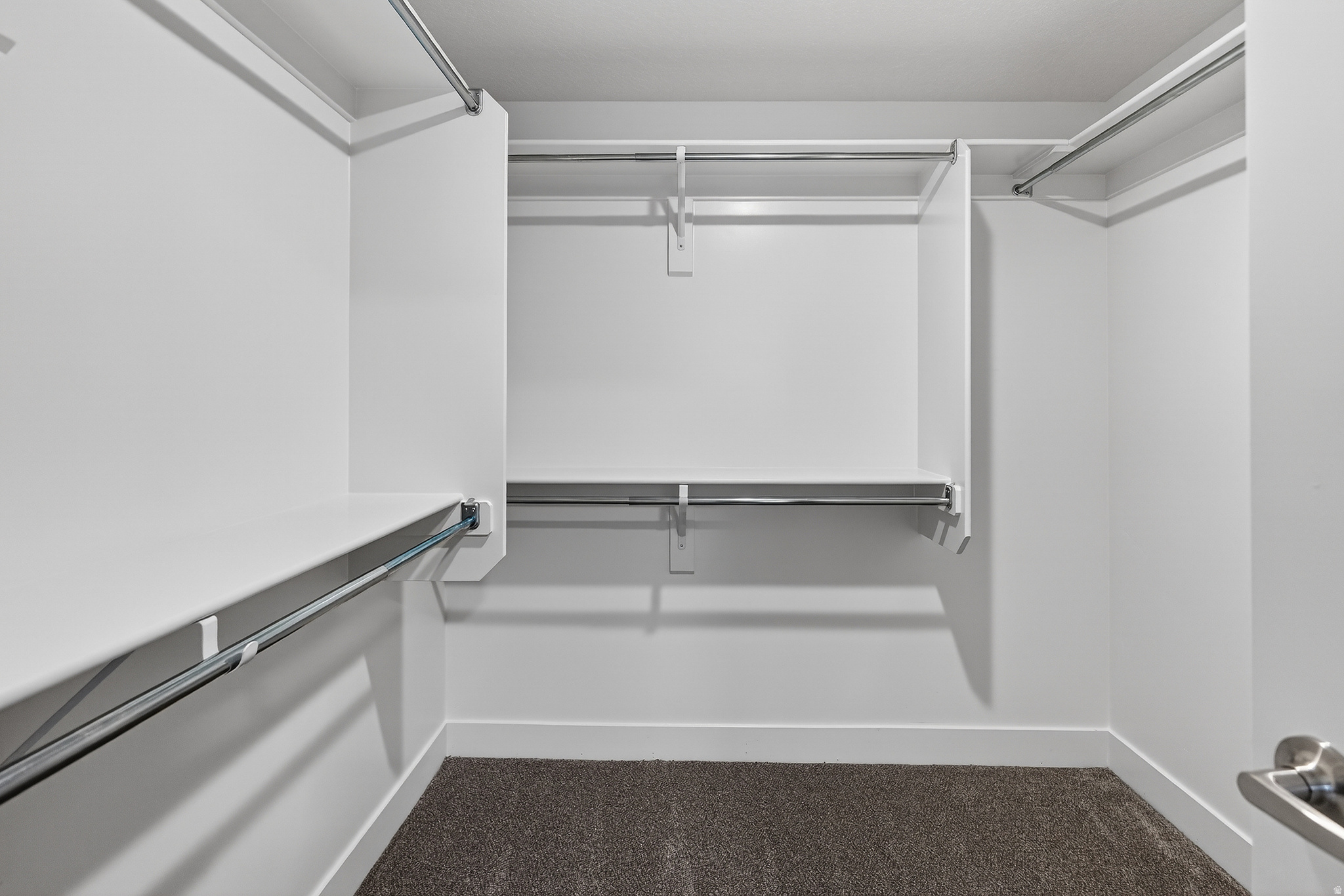 RIVERWOOD - Residential