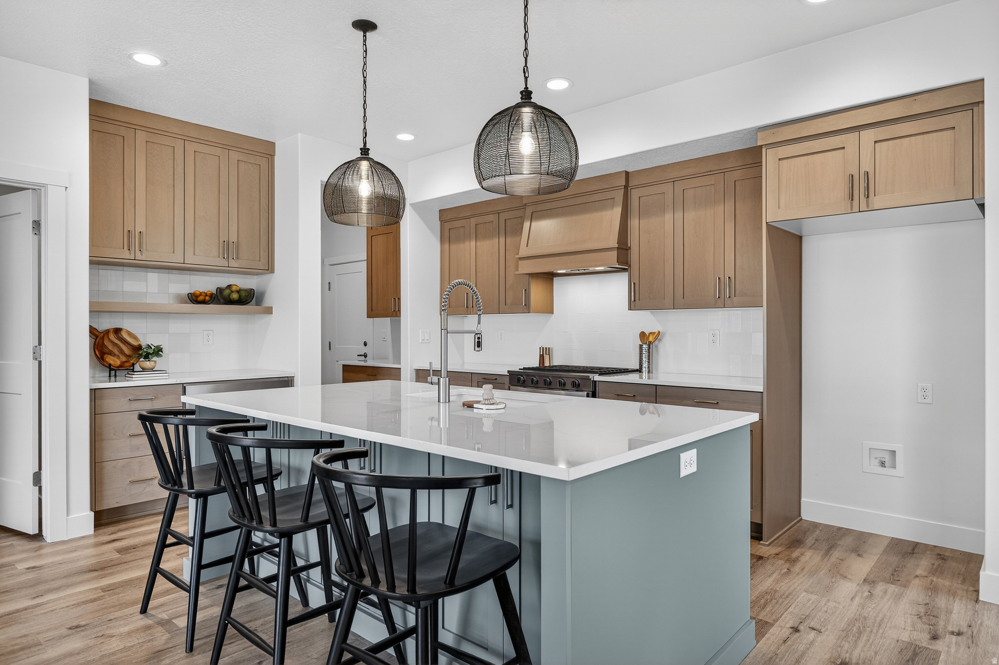 RIVERWOOD - Residential