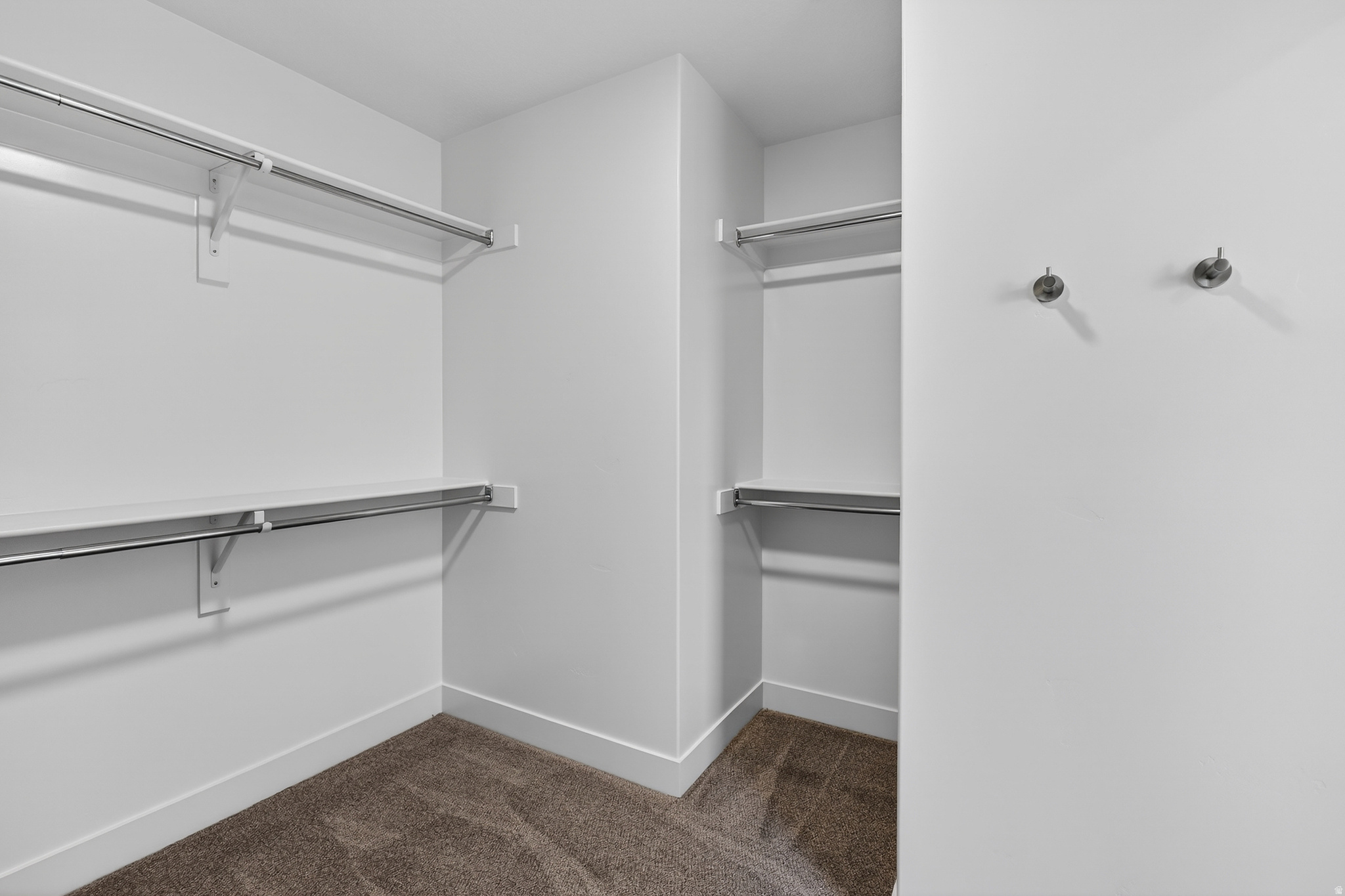 RIVERWOOD - Residential