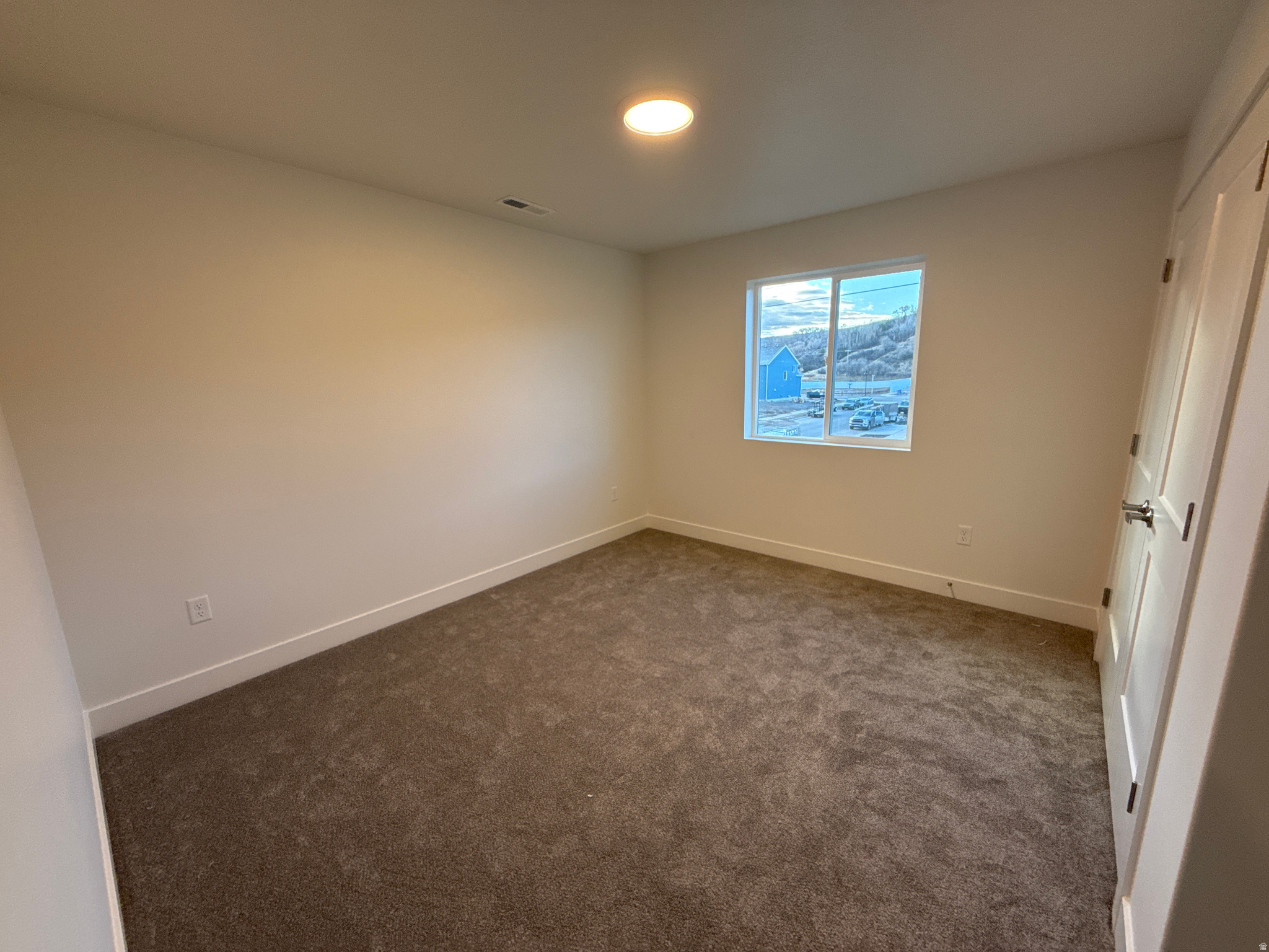 RIVERWOOD - Residential