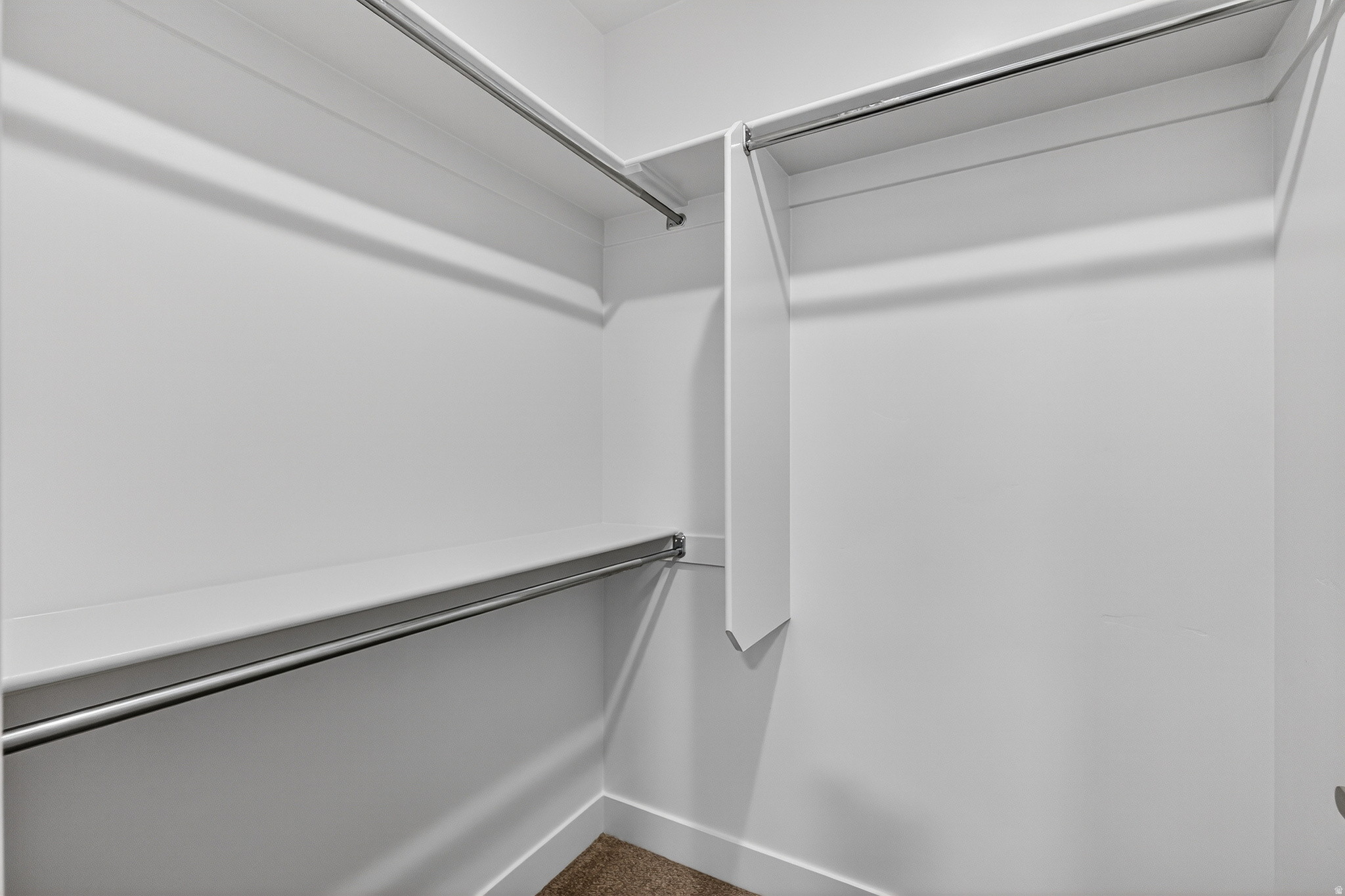 RIVERWOOD - Residential