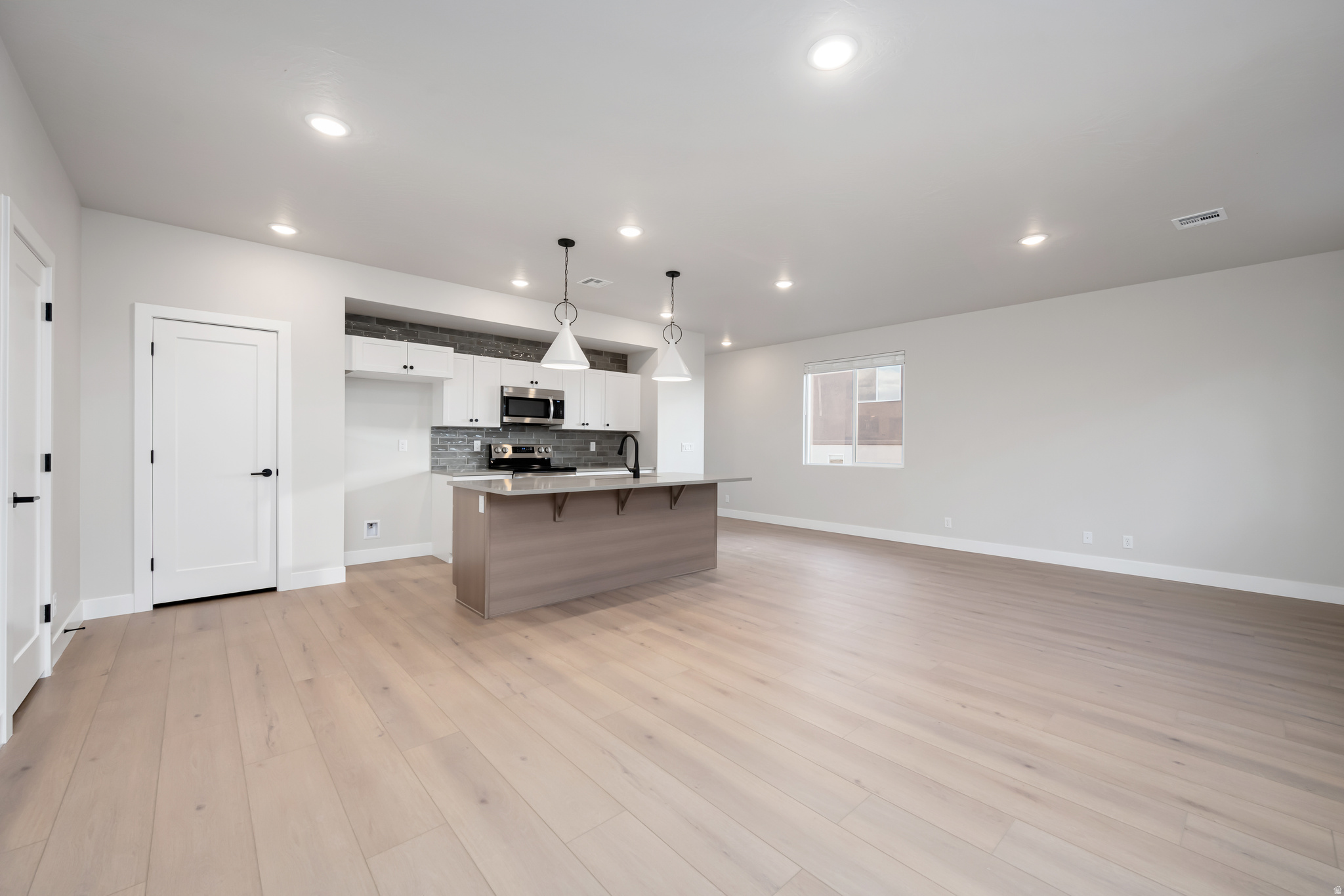 RISE AT CORAL CANYON - Residential