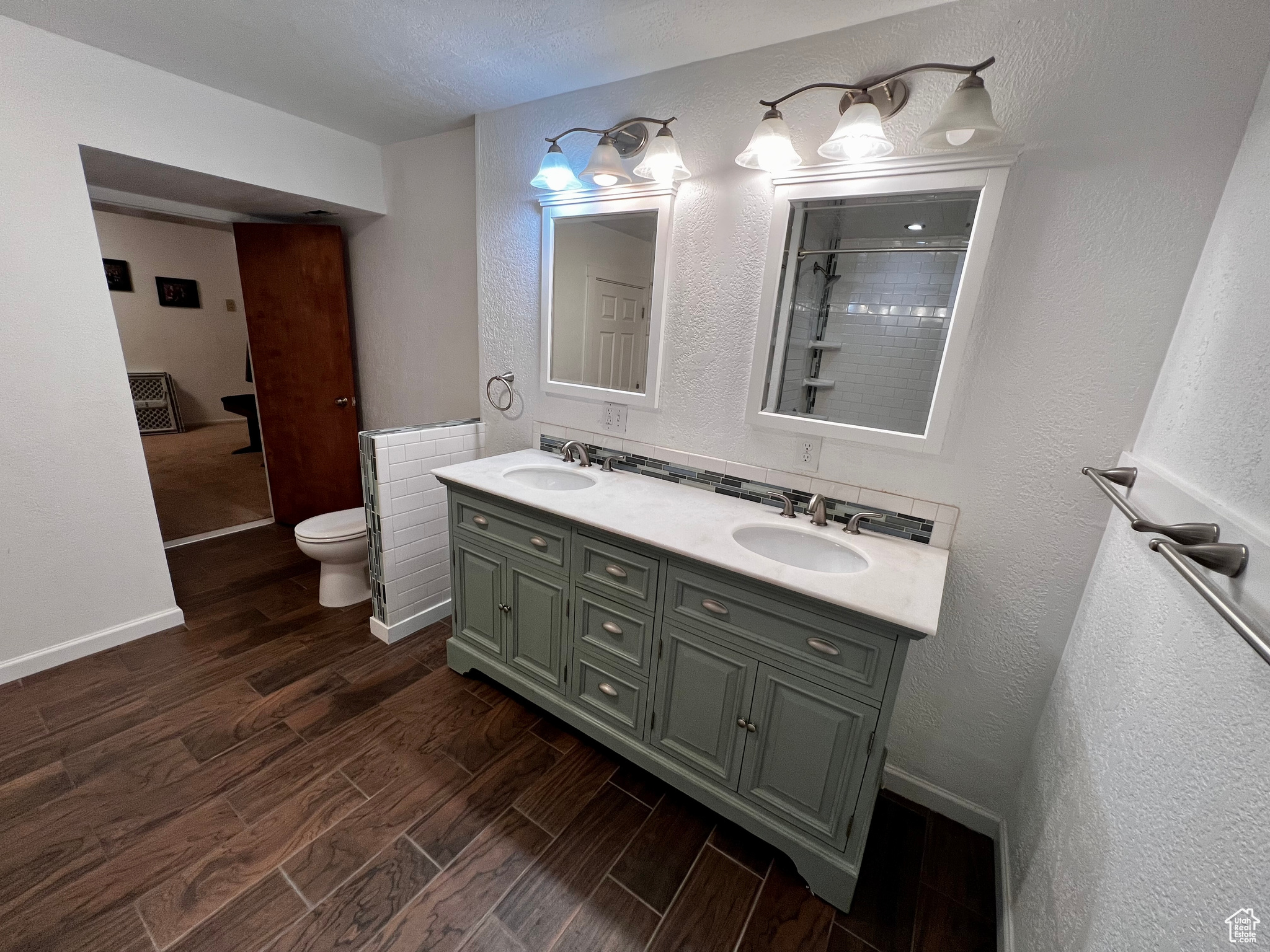 CEDAR VIEW 1ST ADDITION - Residential