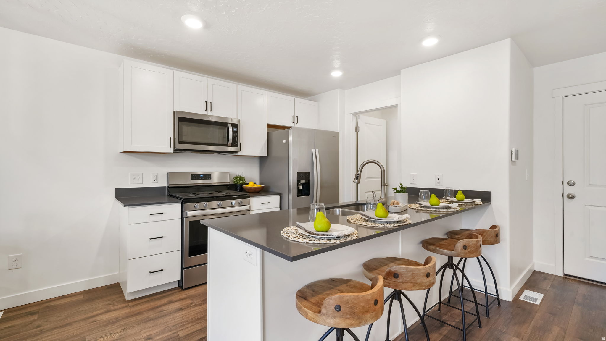 NORTHSHORE - Residential