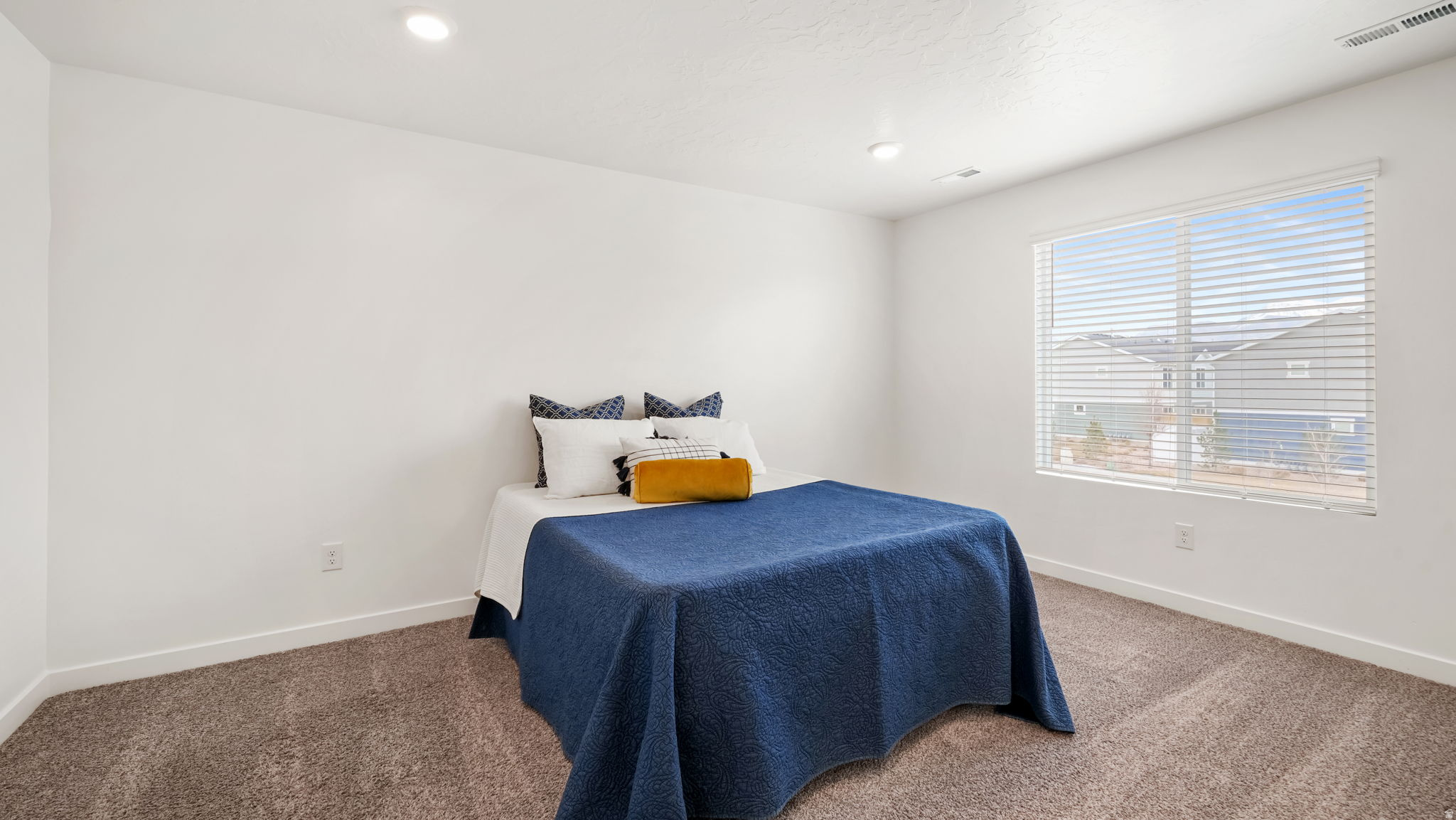 NORTHSHORE - Residential