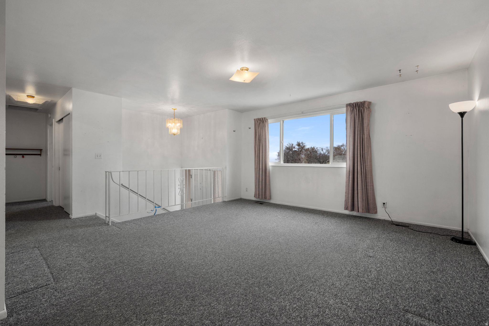 4064 W AQUARIUS CIR S