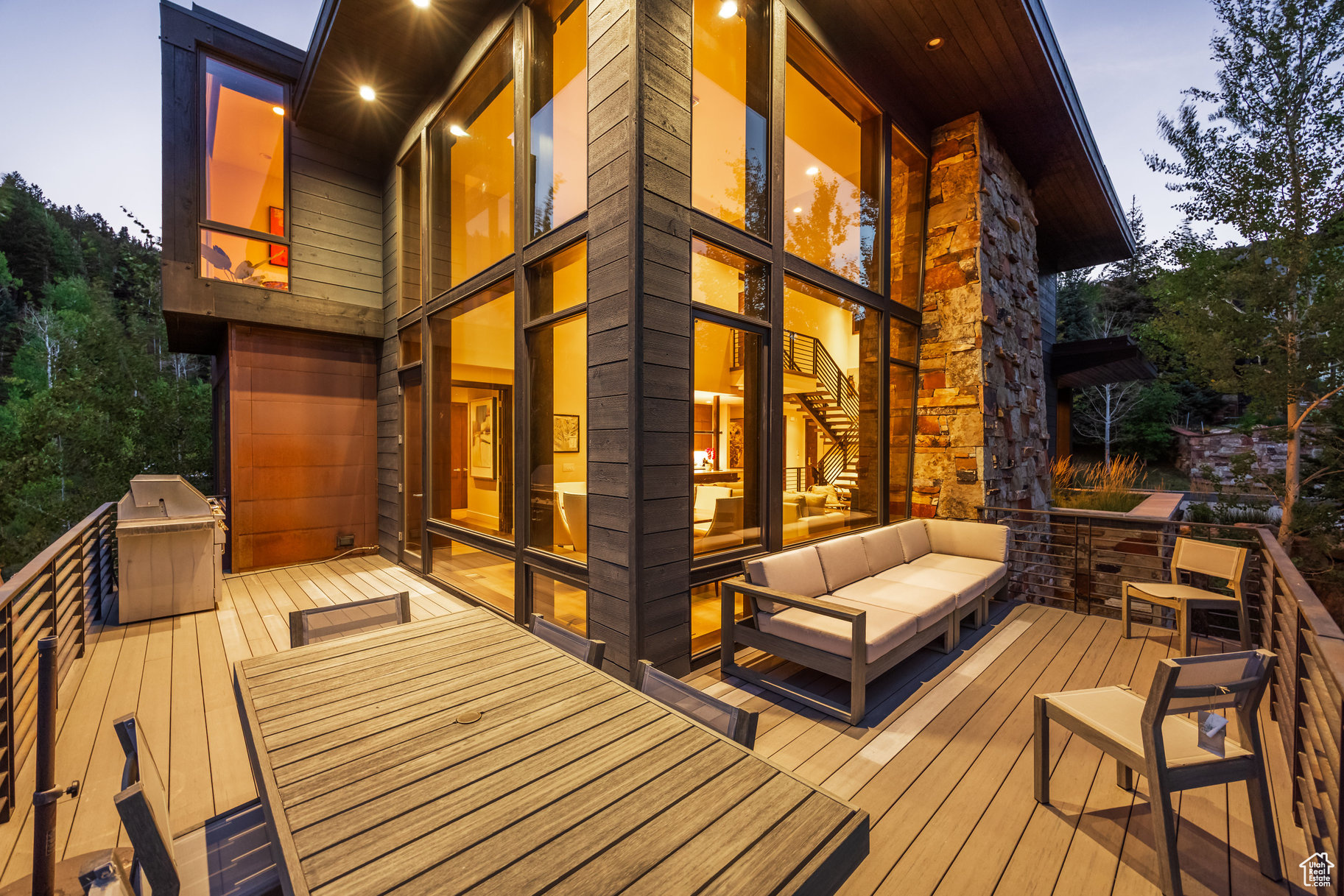 ENCLAVE AT SUN CANYON PUD - Residential