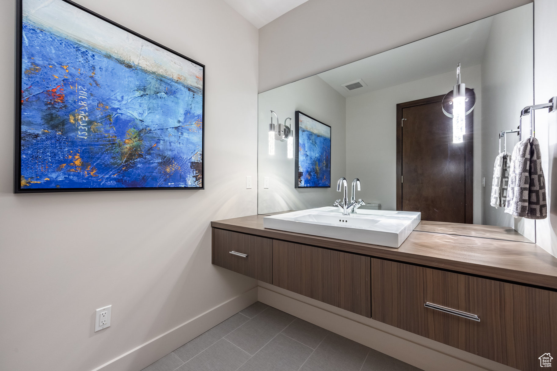 ENCLAVE AT SUN CANYON PUD - Residential