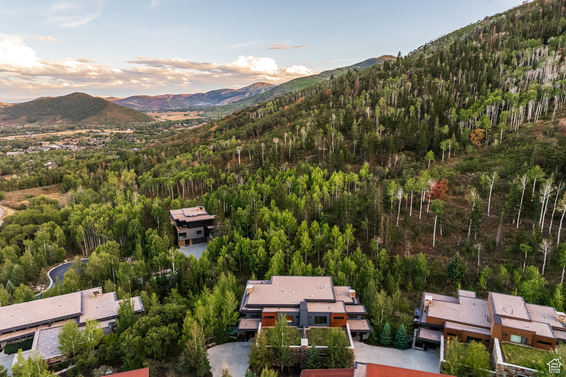 ENCLAVE AT SUN CANYON PUD - Residential