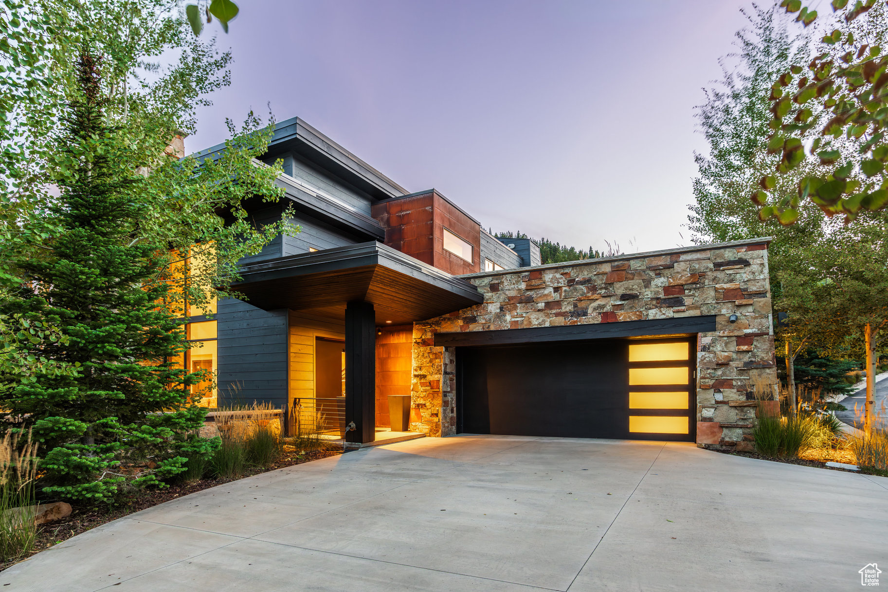 ENCLAVE AT SUN CANYON PUD - Residential