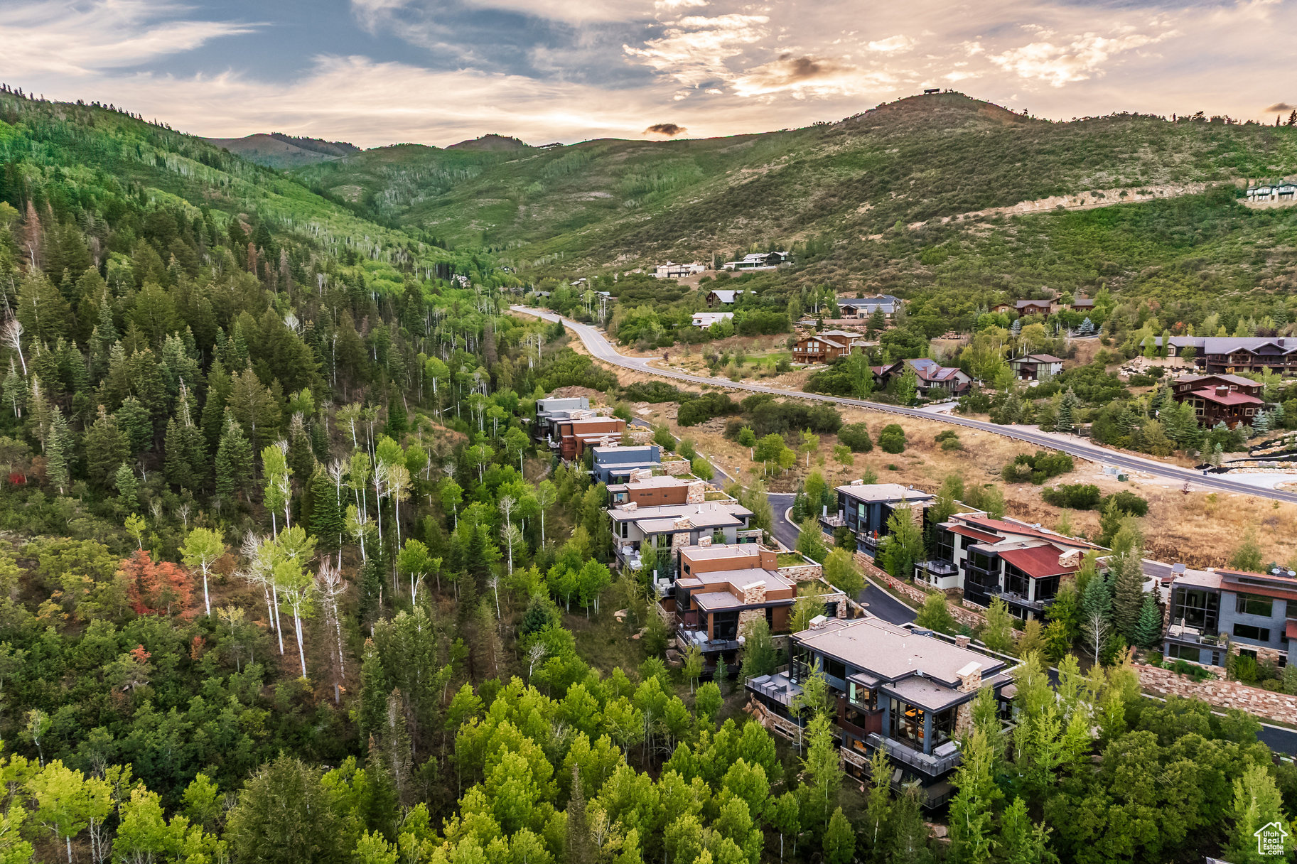 ENCLAVE AT SUN CANYON PUD - Residential
