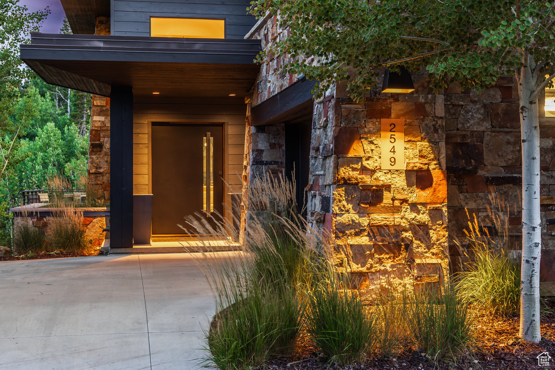 ENCLAVE AT SUN CANYON PUD - Residential