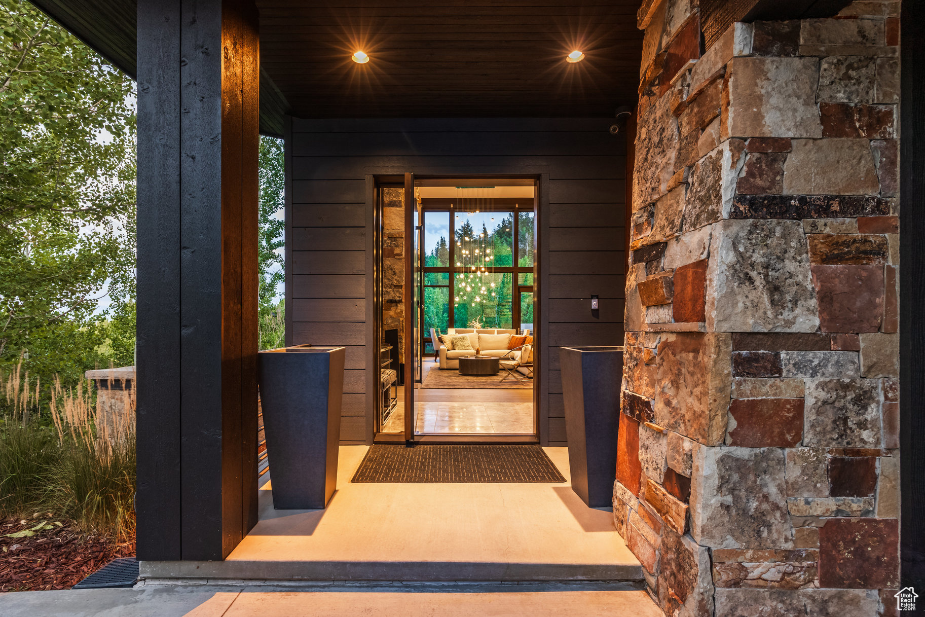 ENCLAVE AT SUN CANYON PUD - Residential