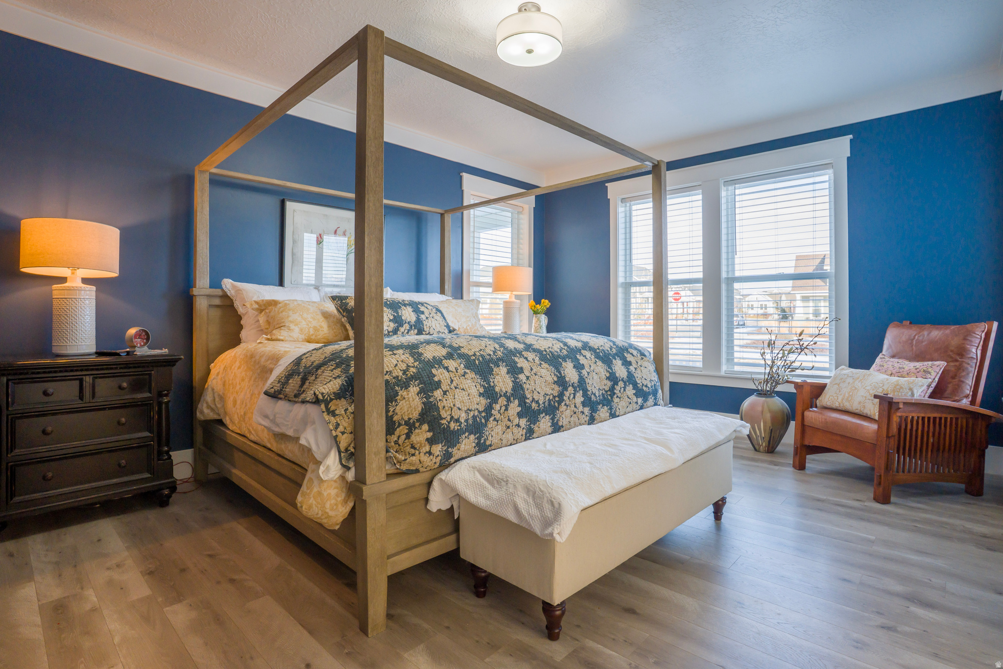 DAYBREAK - Residential