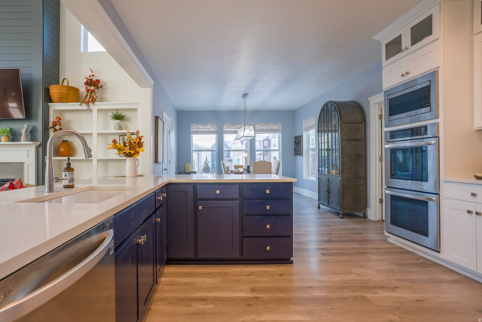 DAYBREAK - Residential