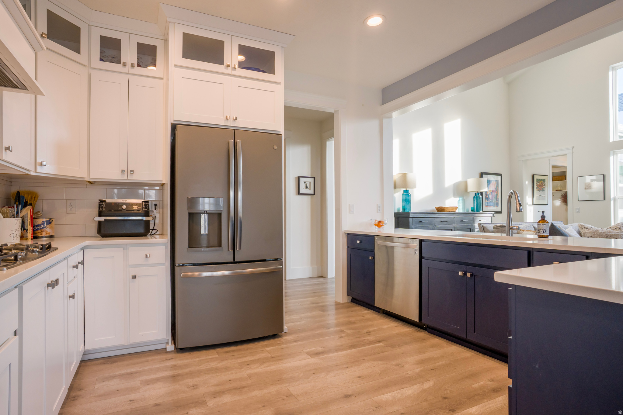 DAYBREAK - Residential