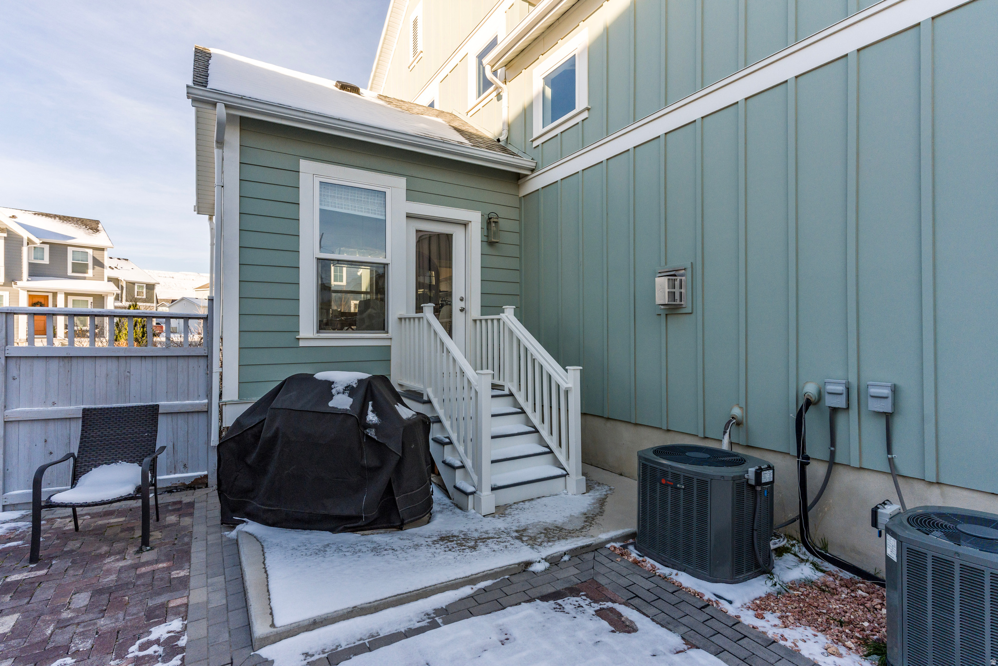 DAYBREAK - Residential