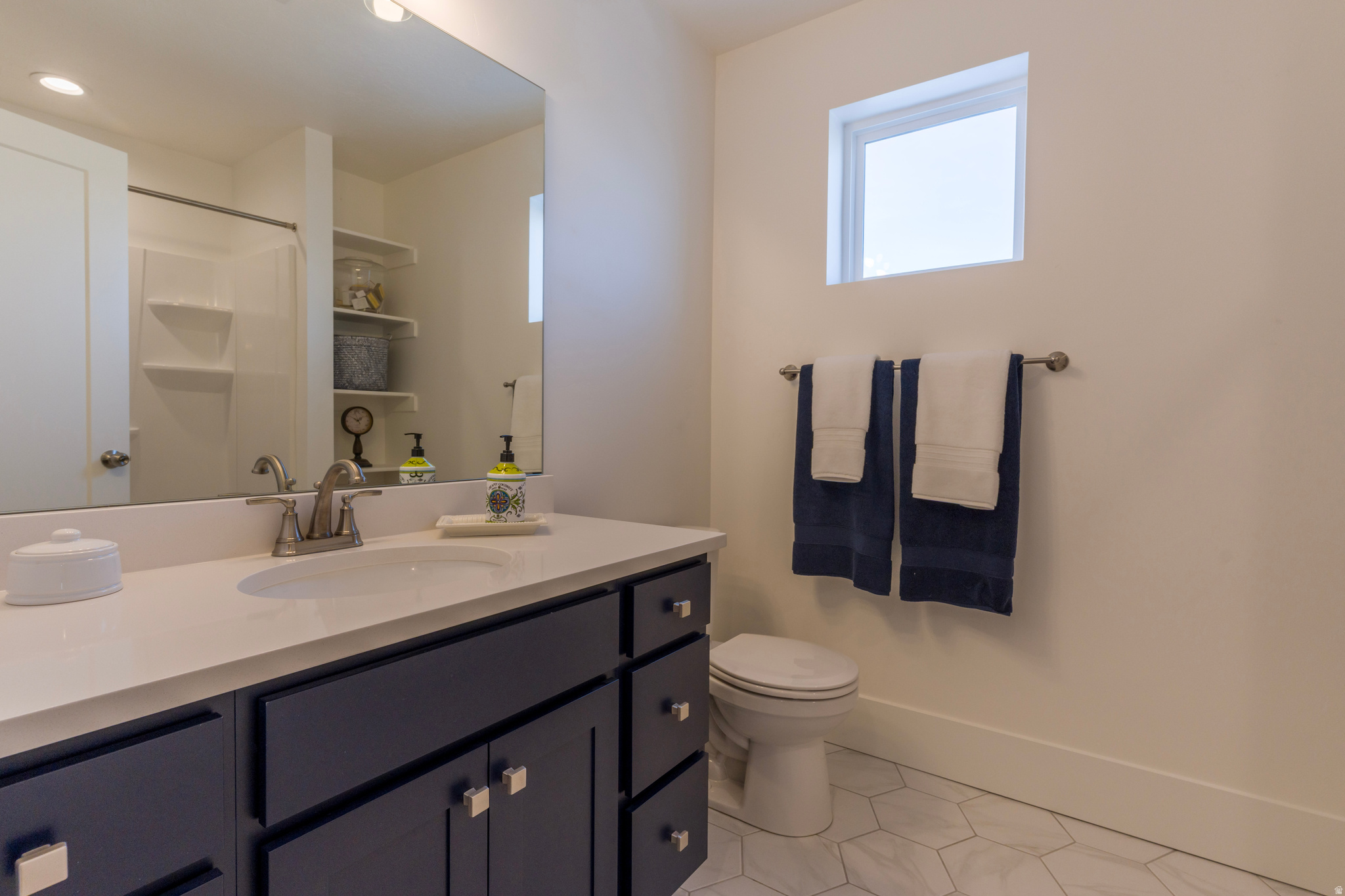 DAYBREAK - Residential