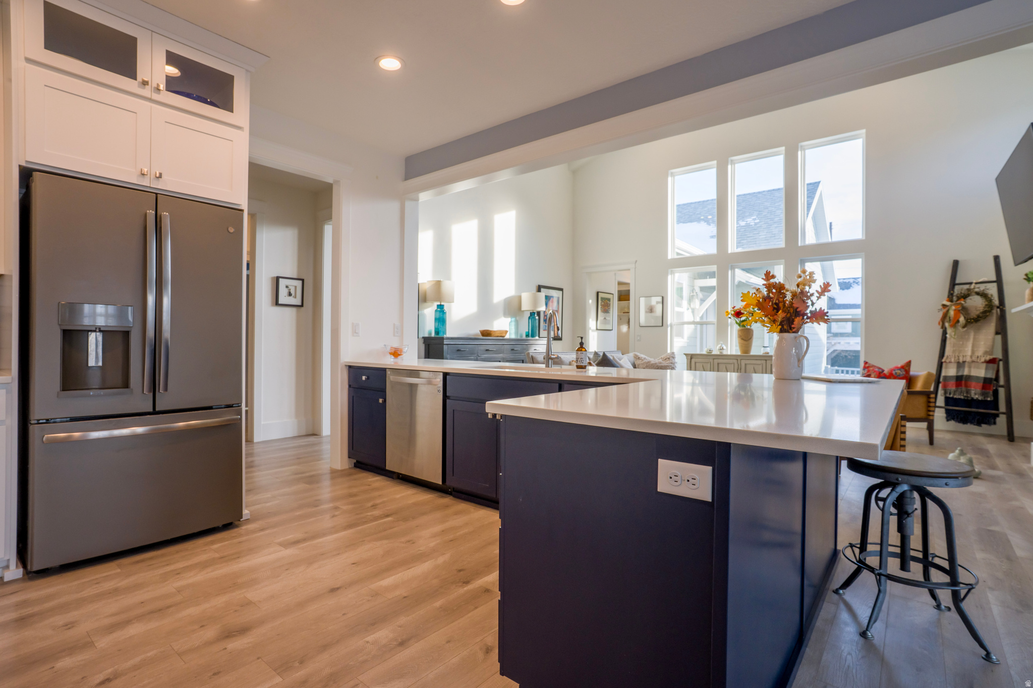 DAYBREAK - Residential