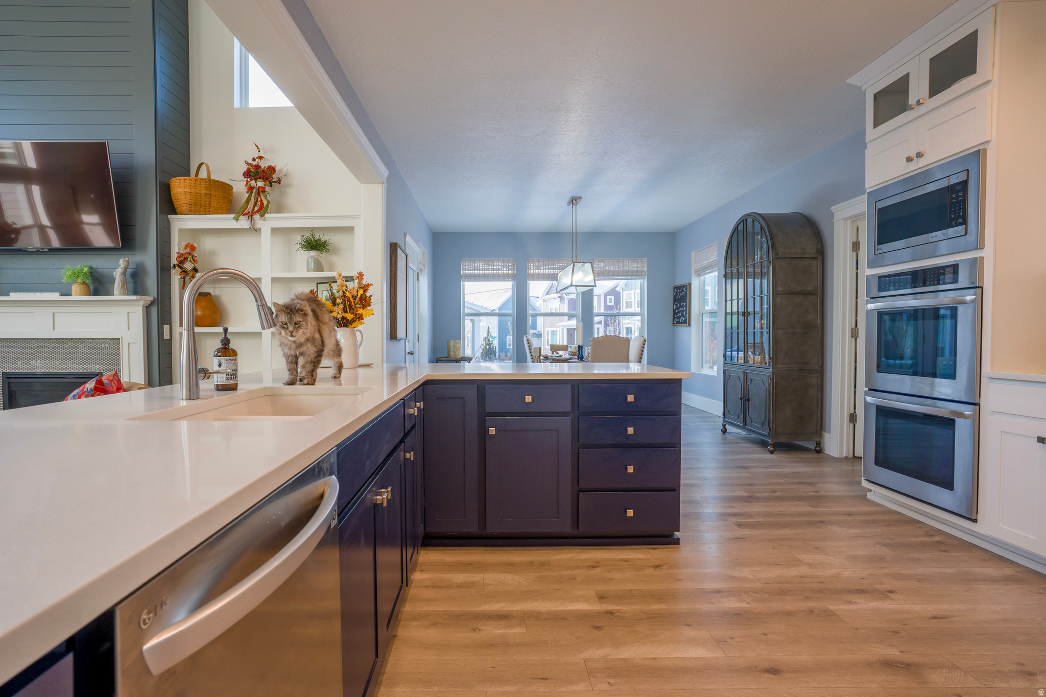 DAYBREAK - Residential