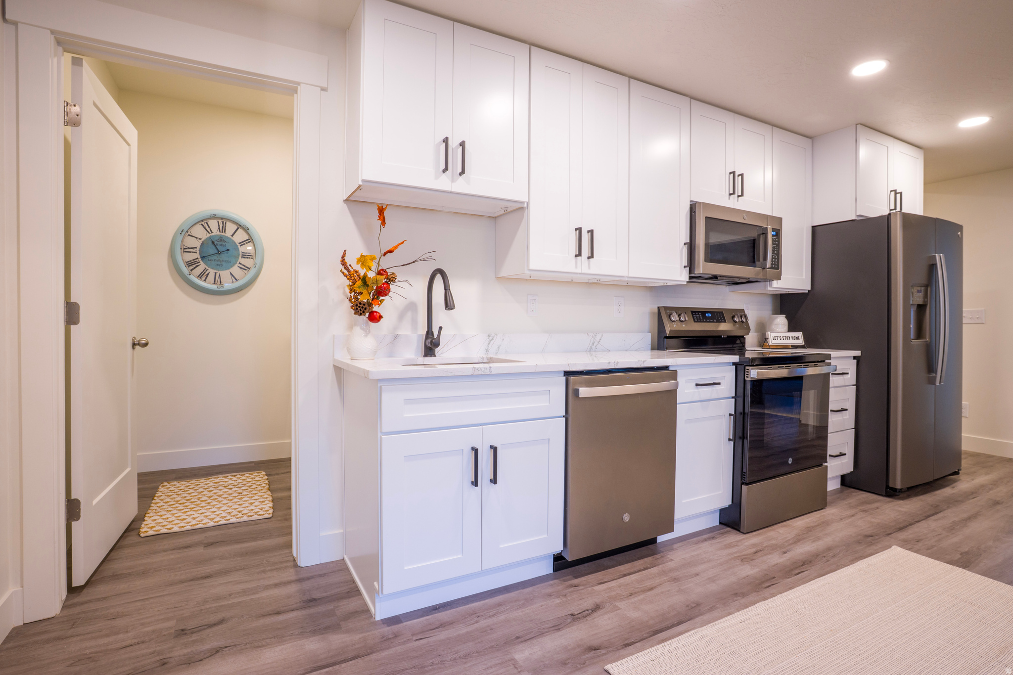 DAYBREAK - Residential