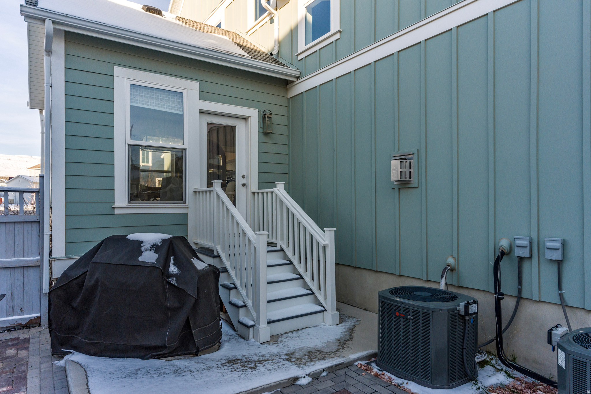 DAYBREAK - Residential