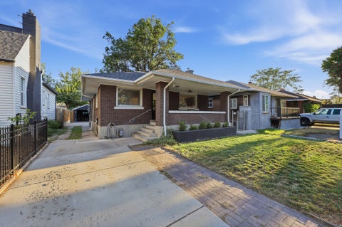 Tiny photo for 656 E BRYAN AVE, Salt Lake City, UT 84105 (MLS # 2184405)