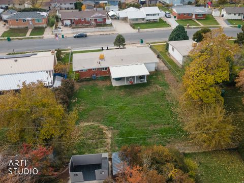 Tiny photo for 1916 W GREGORY DR, Layton, UT 84041 (MLS # 2121617)