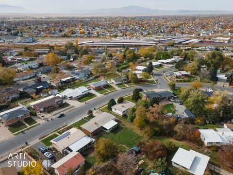 Tiny photo for 1916 W GREGORY DR, Layton, UT 84041 (MLS # 2121617)