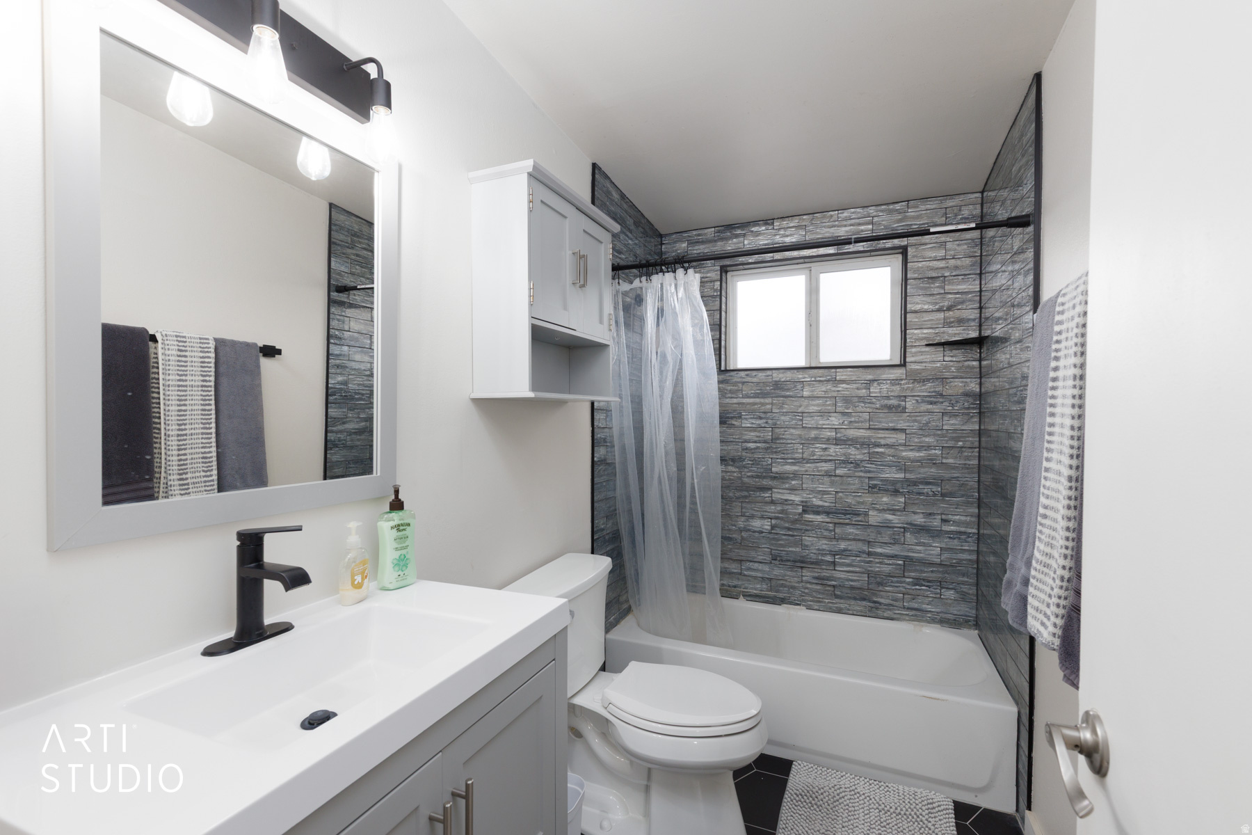 VAE VIEW - Residential