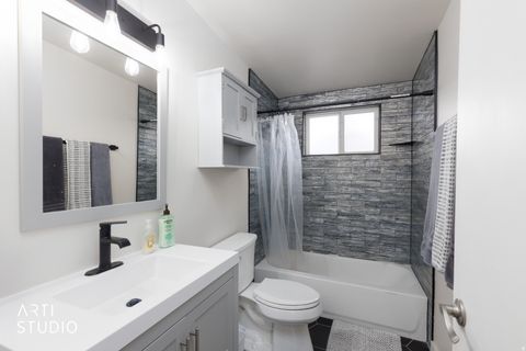 Tiny photo for 1916 W GREGORY DR, Layton, UT 84041 (MLS # 2121617)