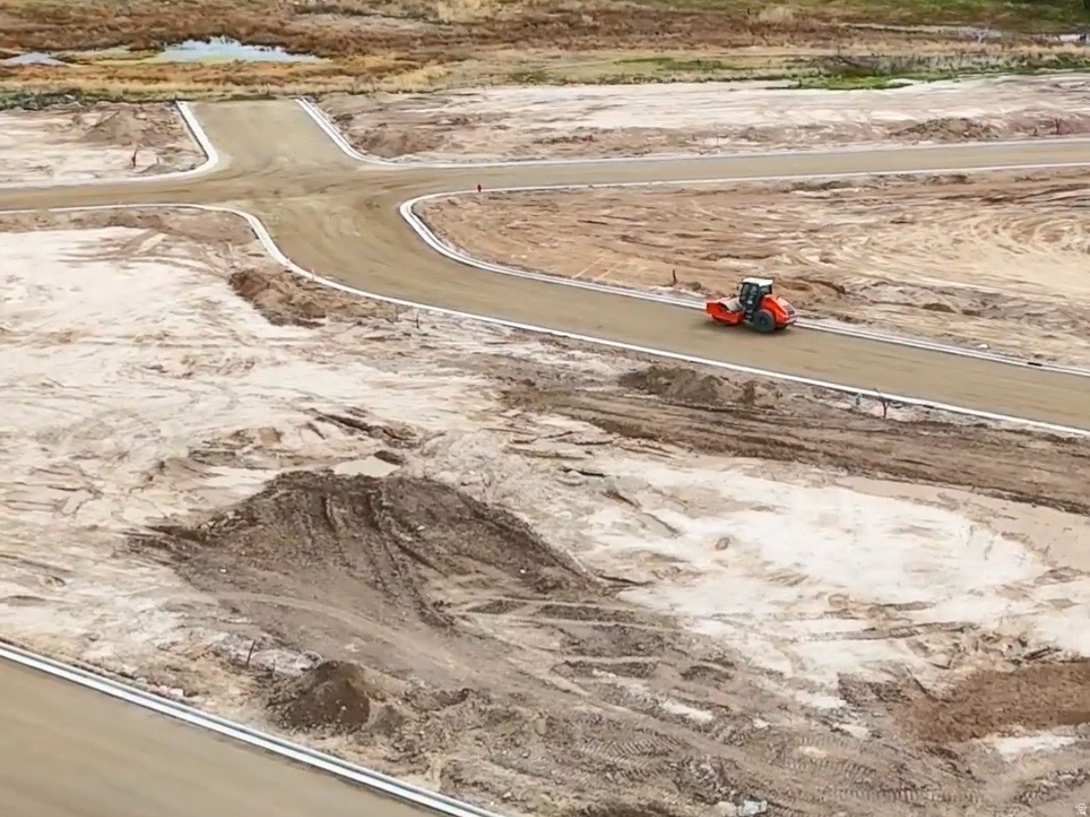 WINSTON PARK PHASE 2 - Land