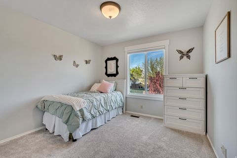 Tiny photo for 2587 SILVER CREEK DR, Riverton, UT 84065 (MLS # 2149141)
