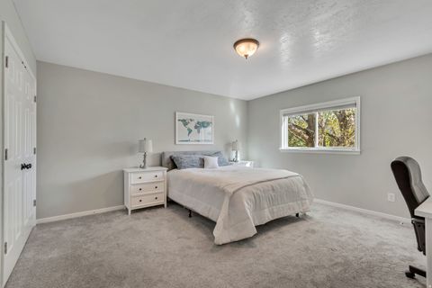 Tiny photo for 2587 SILVER CREEK DR, Riverton, UT 84065 (MLS # 2149141)