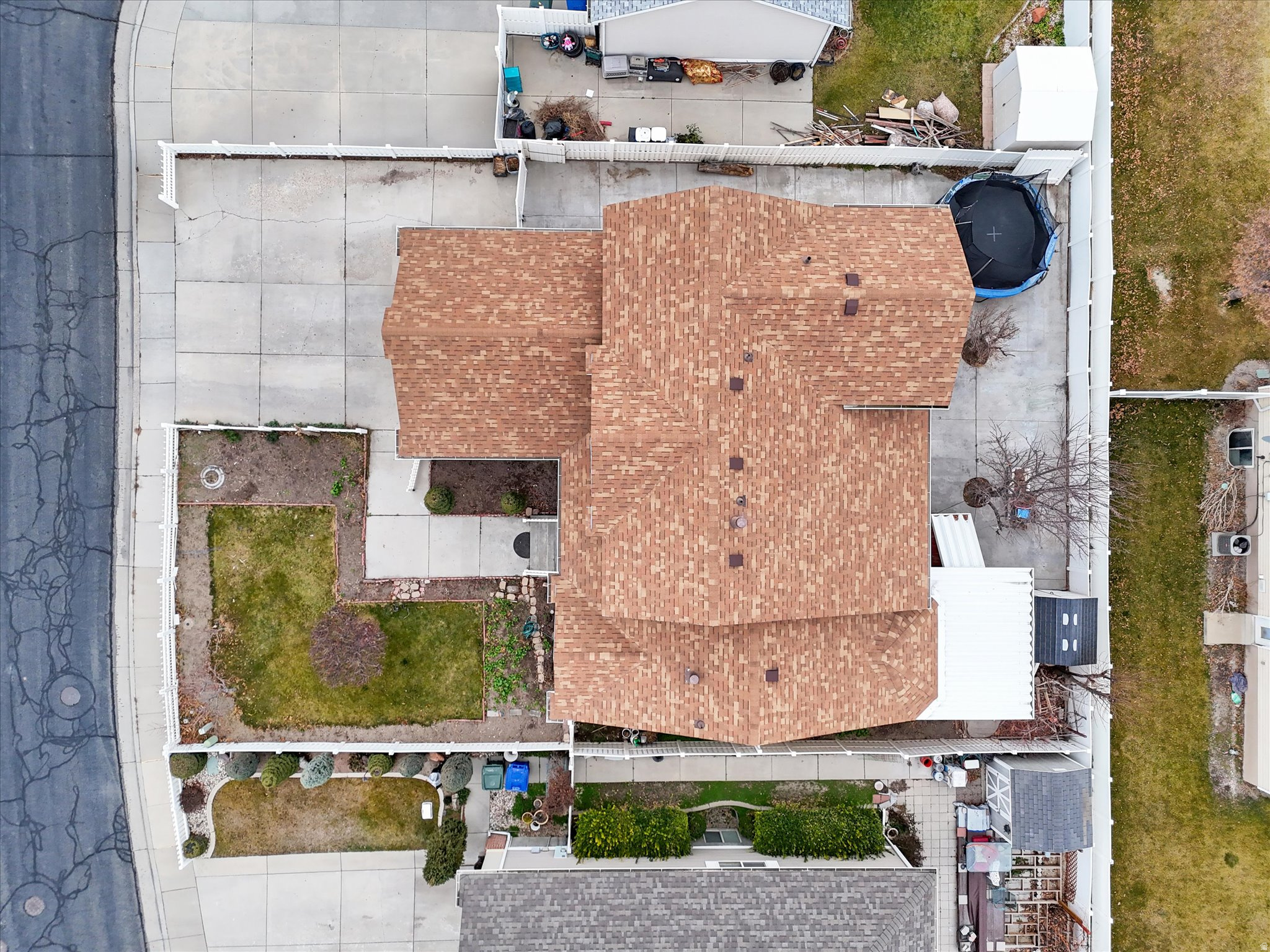 KINGSPOINTE - Residential