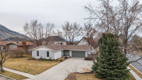 Tiny photo for 358 E EASTVIEW DR, Alpine, UT 84004 (MLS # 2140714)