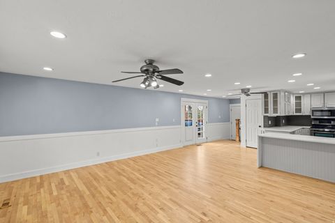 Tiny photo for 358 E EASTVIEW DR, Alpine, UT 84004 (MLS # 2140714)