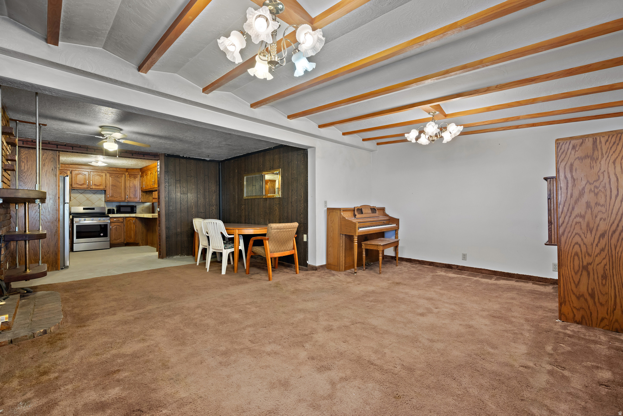 CHESTERFIELD - Residential