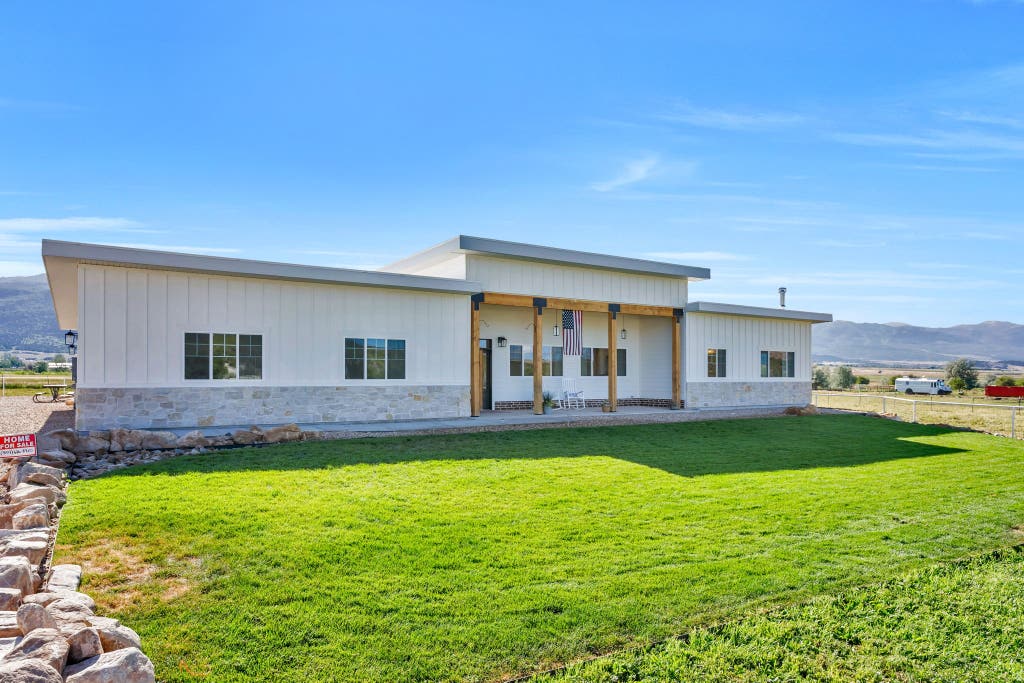 Photo of 23680 N 10410 E, Fairview, UT 84629 (MLS # 2175145)