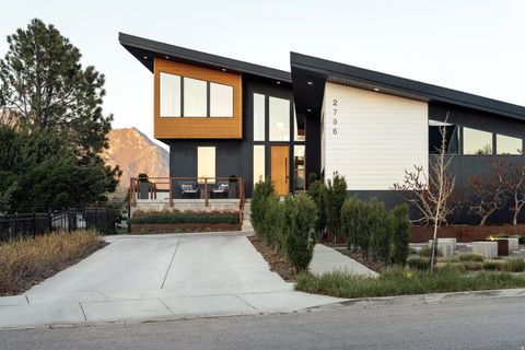 Photo of 2796 N 900 ST E, Lehi, UT 84043 (MLS # 2156357)