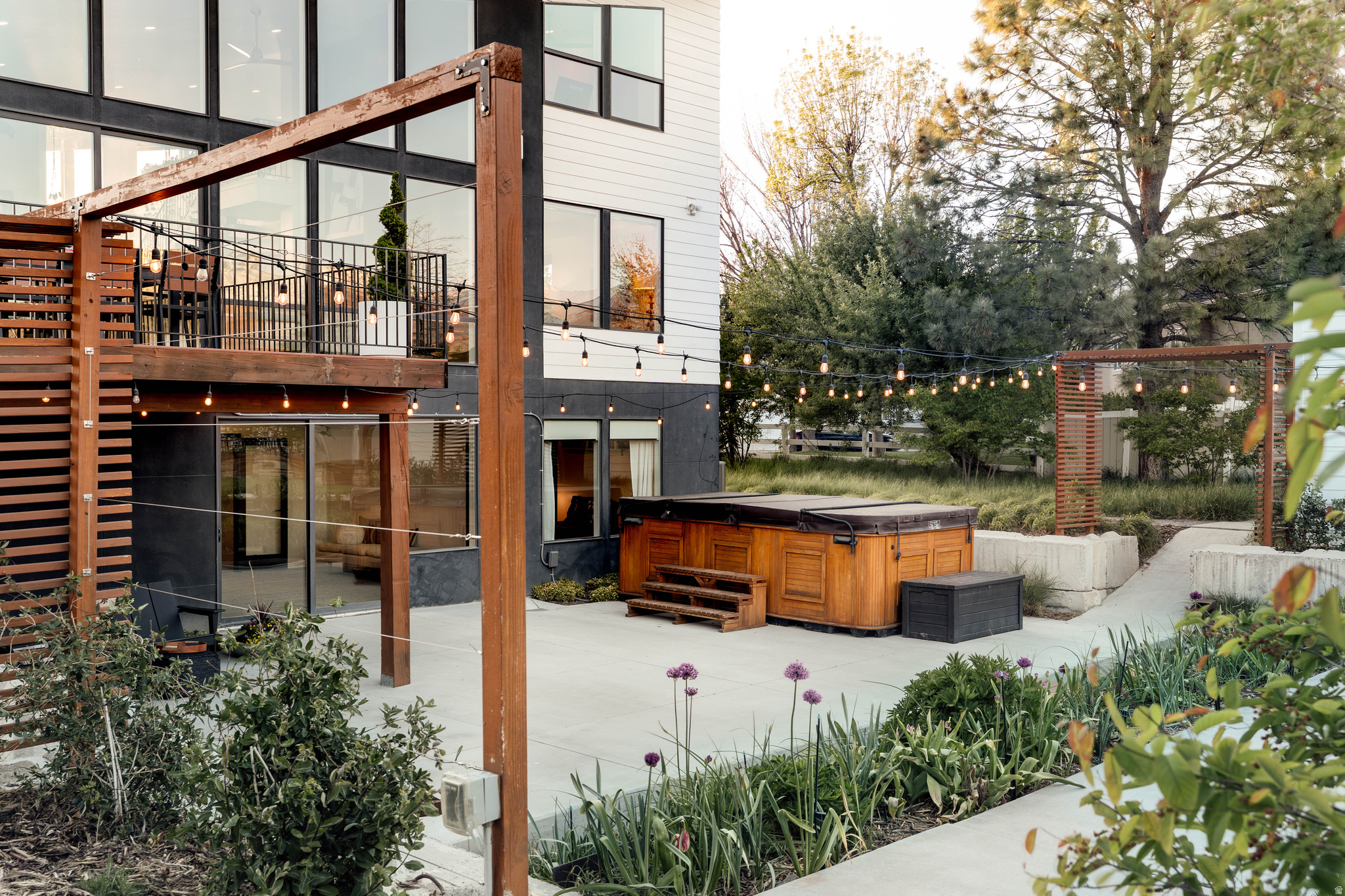 QUAIL VIEW - Residential