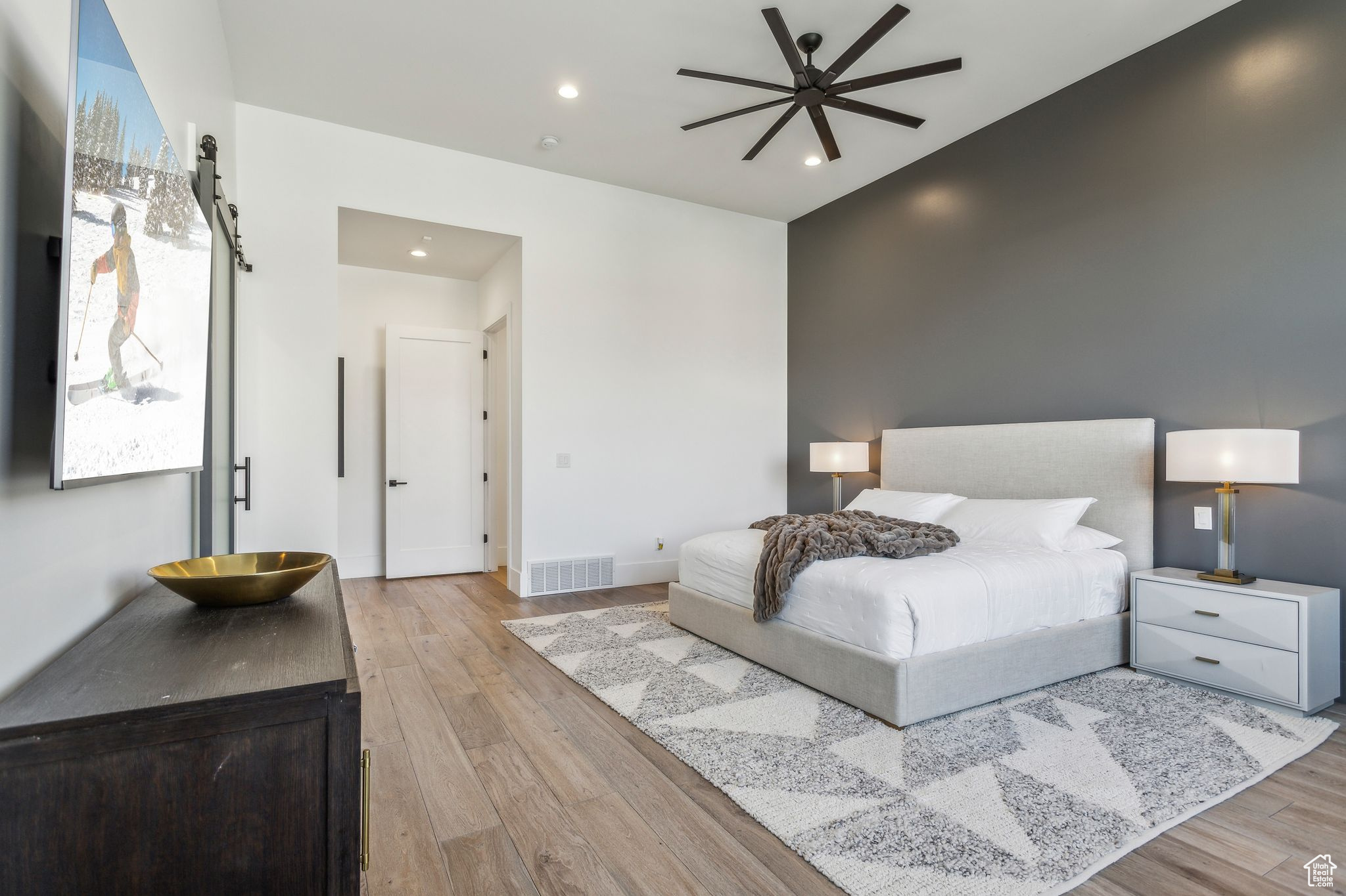 Highland, Utah 84003, United States, 4 Bedrooms Bedrooms, ,4 BathroomsBathrooms,Residential,Pending,110879